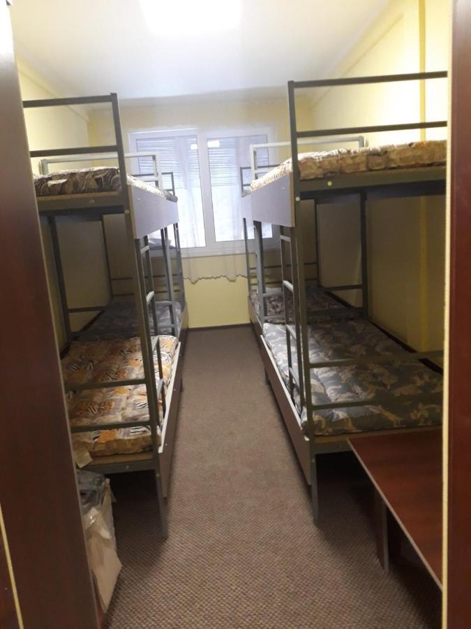 Хостел Ас Рахів 拉希夫 外观 照片